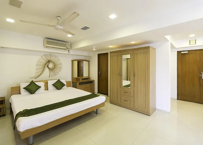 Treebo Trend New Castle Hotel Mumbai
